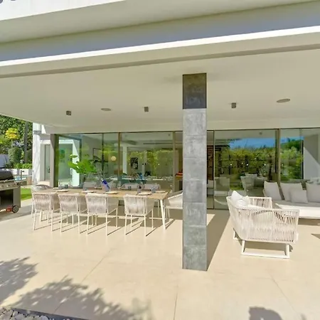 Luxury New Modern Per * Marbella